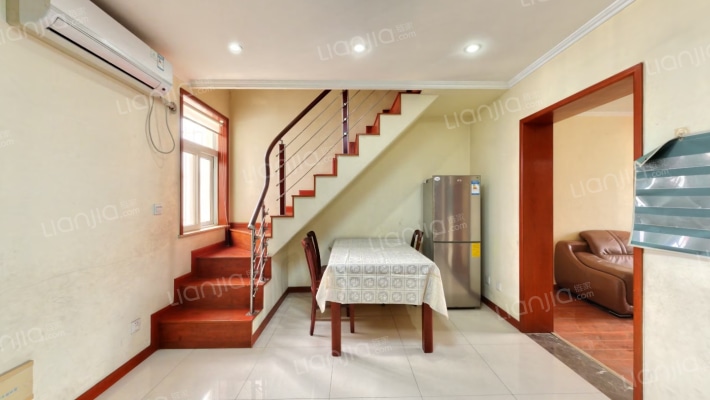 江畔人家丽江苑二手房实景图