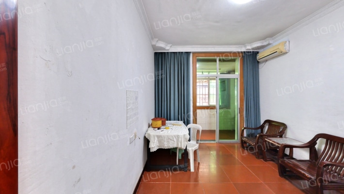 牛眠山巷5号二手房实景图