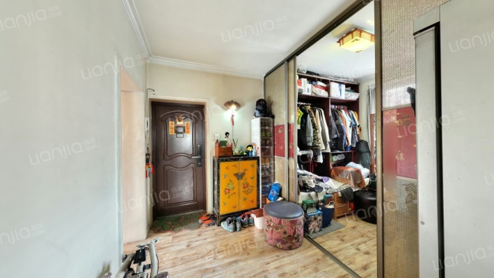 永定路57号院二手房实景图