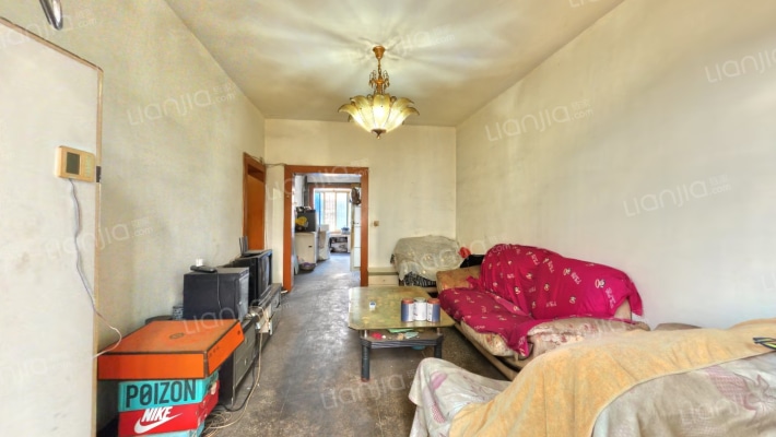 金沙路1号二手房实景图