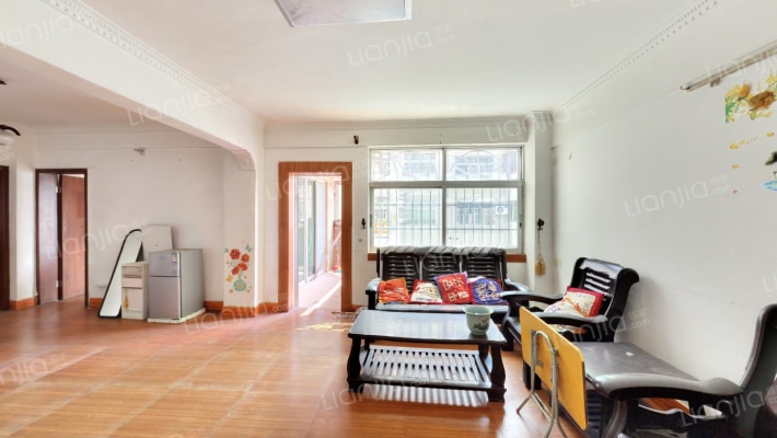 金竹大厦二手房实景图