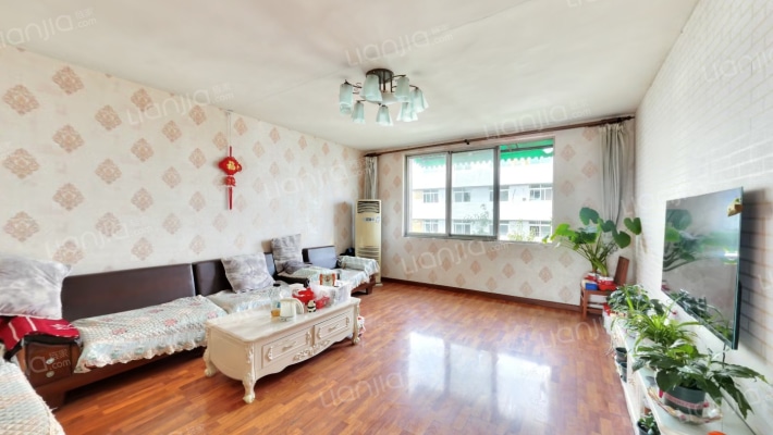 北新路90号二手房实景图