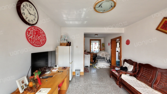 甲1号二手房实景图