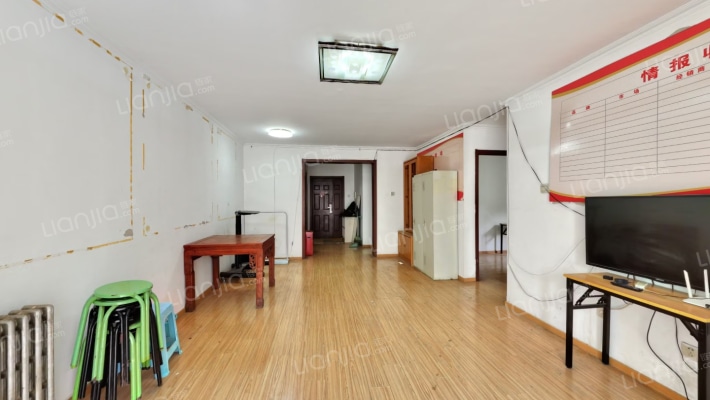 三环新城8号院二手房实景图