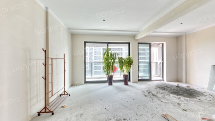 能建青誉府二手房实景图