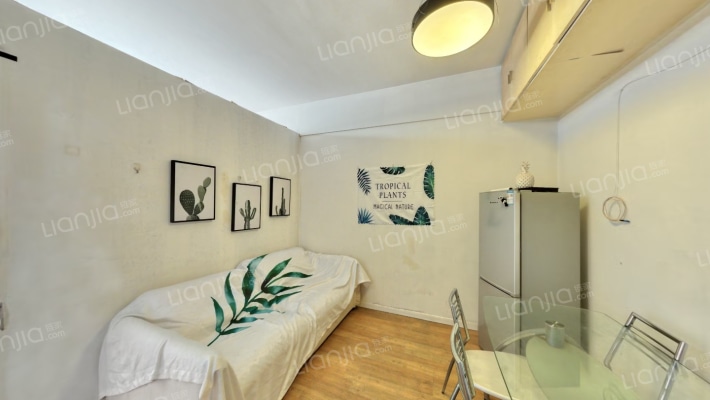 迪康银色诗典二手房实景图