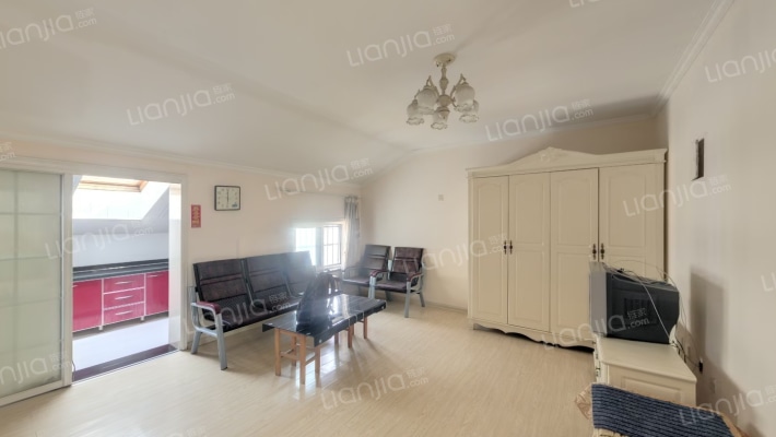 翡翠城二手房实景图