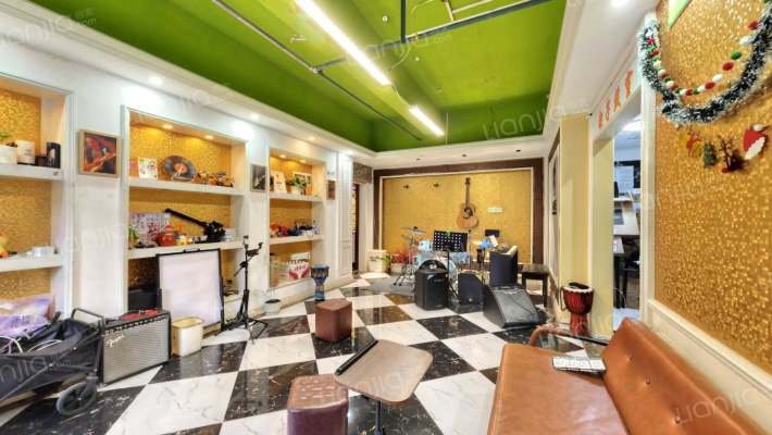 西班牙风情街二手房实景图