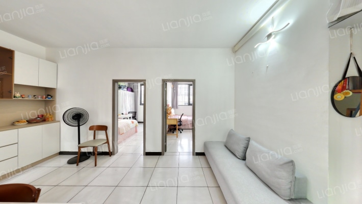 水仙花园二手房实景图