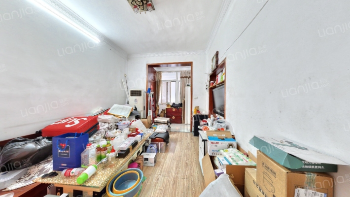 简易社区外贸小区二手房实景图