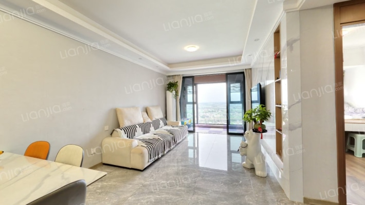 中交凤凰华府二手房实景图