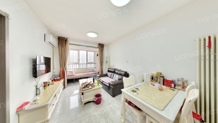 颐品学苑二手房实景图