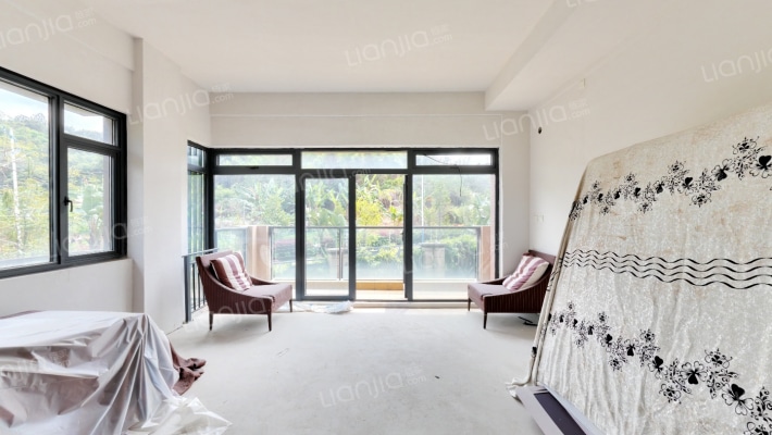 泷珀花园二手房实景图