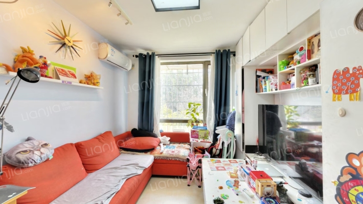 东一时区二手房实景图