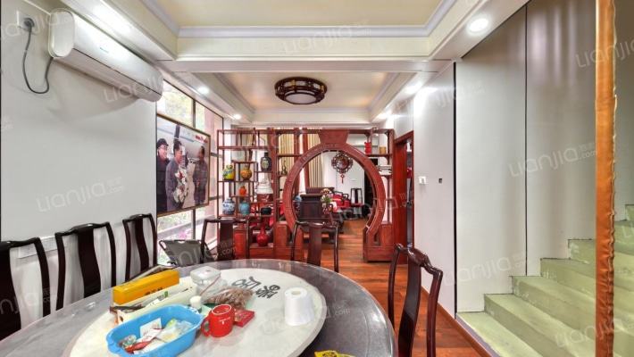 逸林美墅二手房实景图