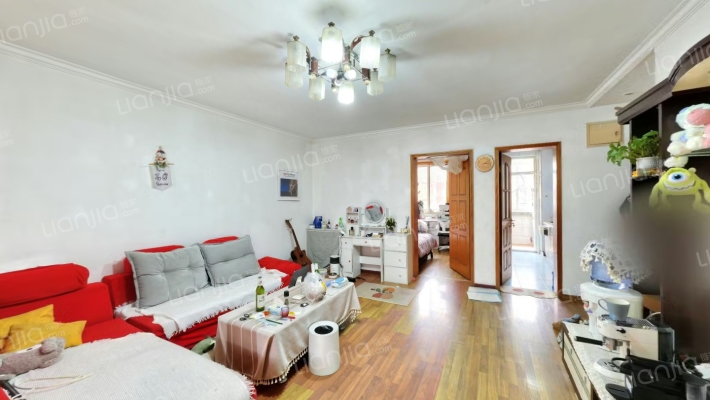 幸福艺居二手房实景图