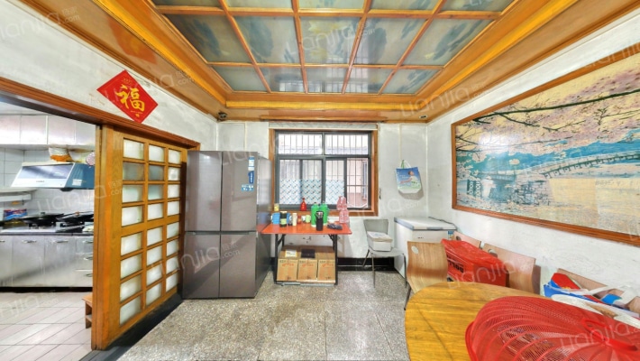 莱茵达路7号二手房实景图