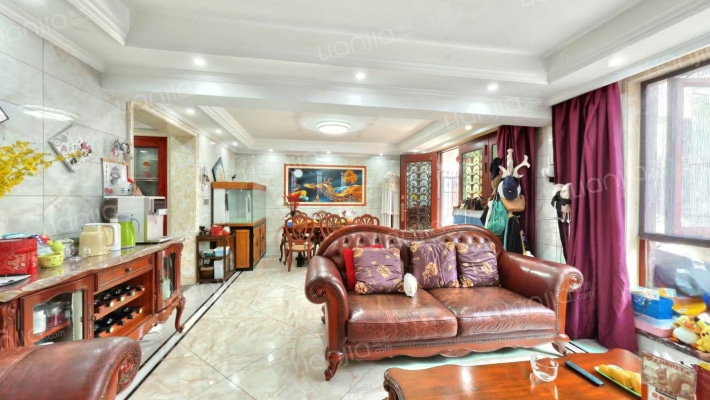 古中小区二手房实景图