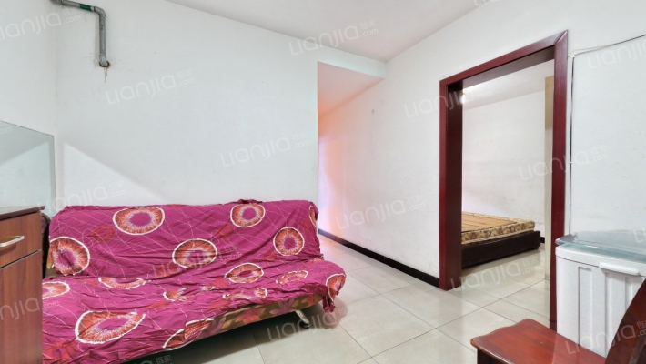 罗家碾街155号二手房实景图