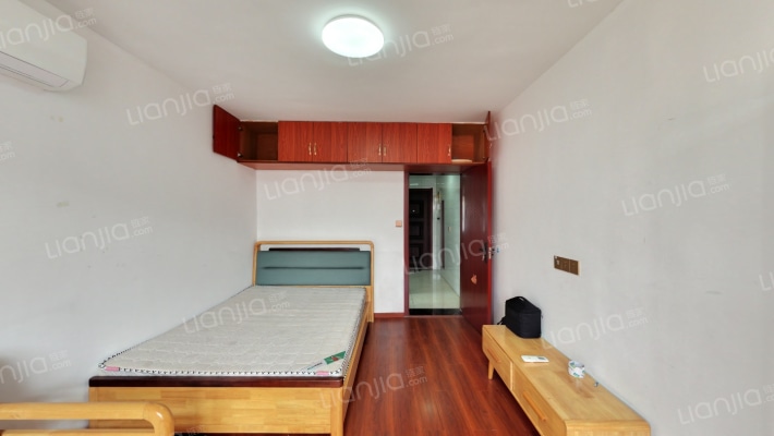 淮河路447号二手房实景图