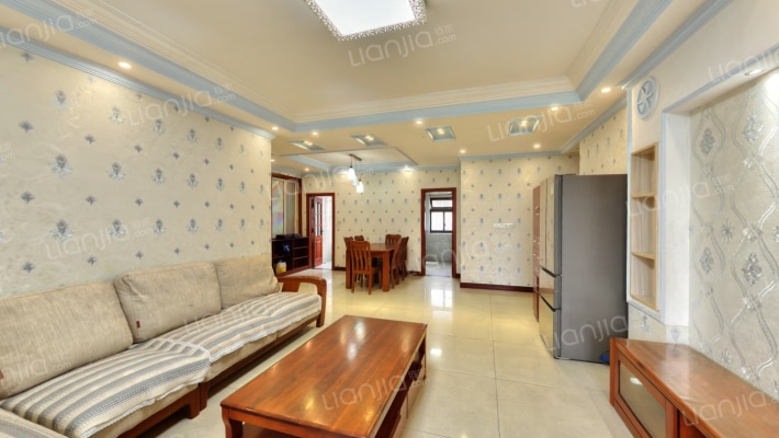 胜宇丰水阁二手房实景图