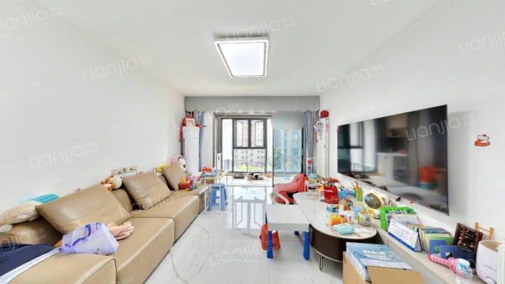 武汉碧桂园江城纪二手房实景图