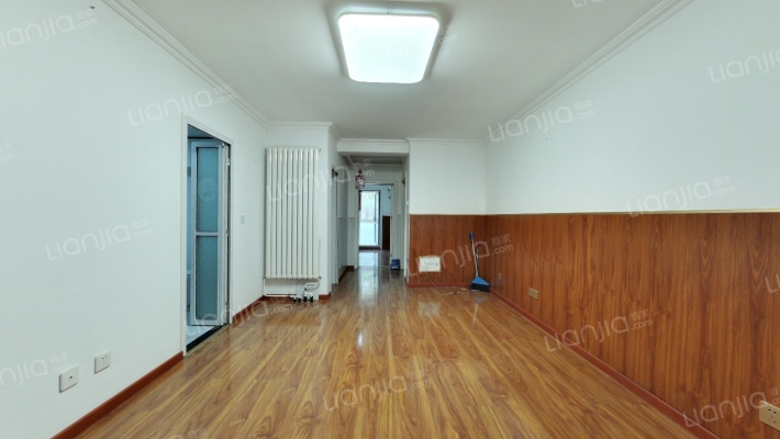 金鱼池东区二手房实景图