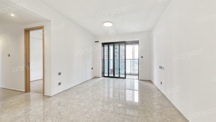 深业颐瑞府二手房实景图