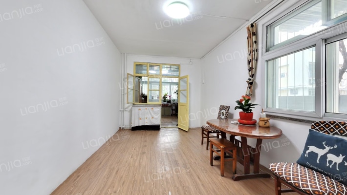 龙潭北里二手房实景图