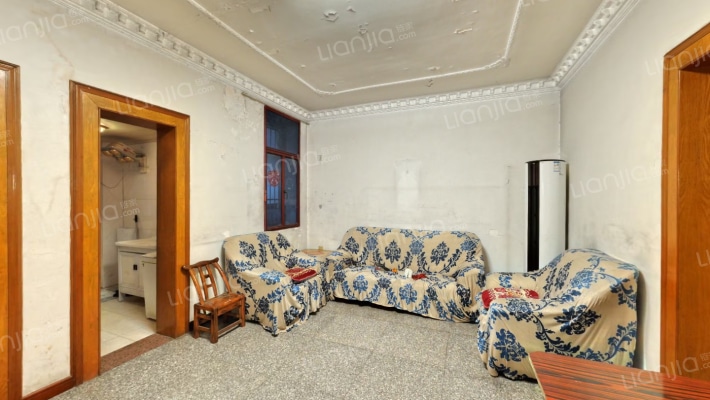 临江大道51号二手房实景图