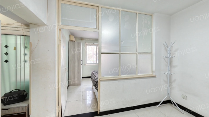 霞光里30号院二手房实景图