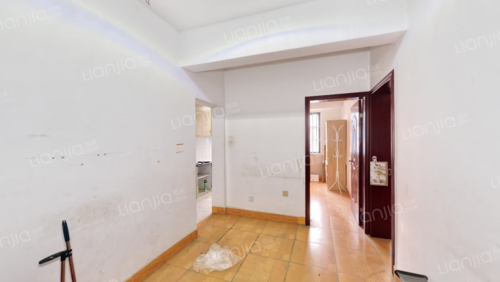 吉庇新村二手房实景图