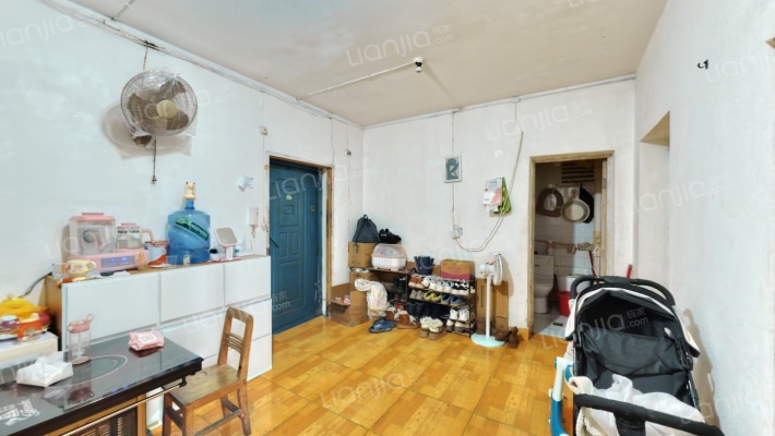 凤凰路164号二手房实景图