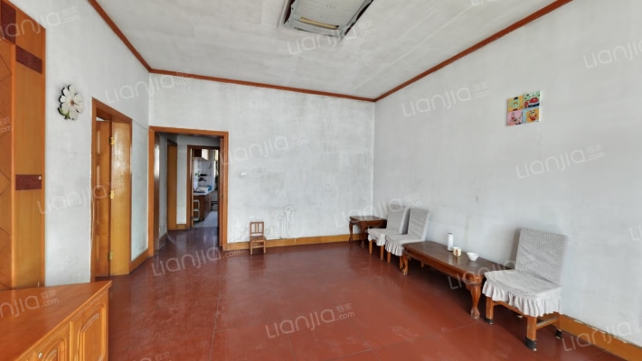 河北路桥宿舍二手房实景图