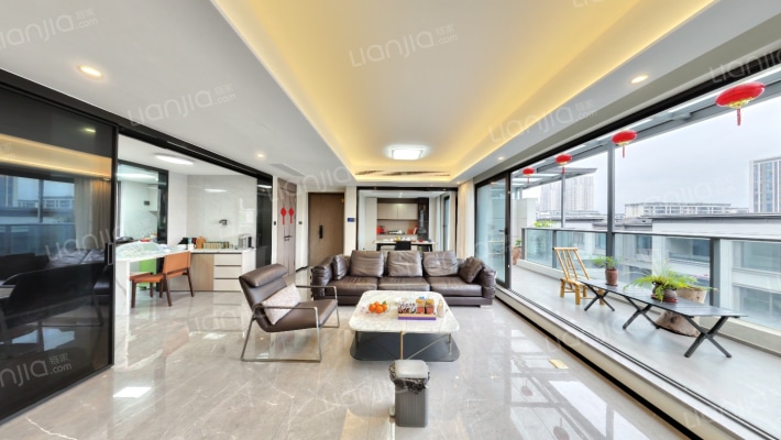 龙湖天曜昱府二组团二手房实景图