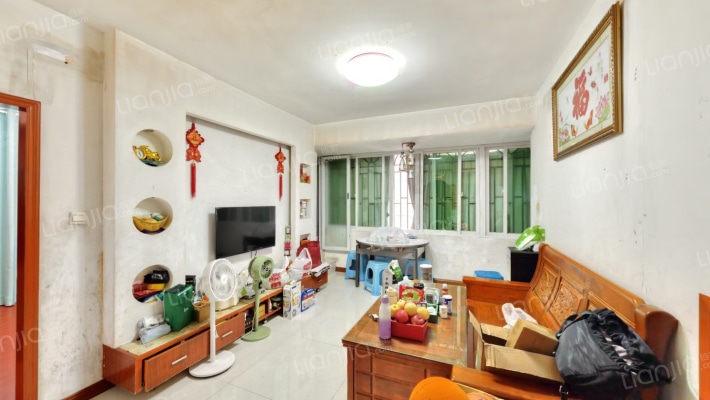 新兴新村二手房实景图