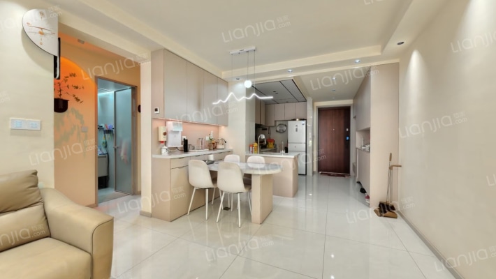 保利锦上二手房实景图