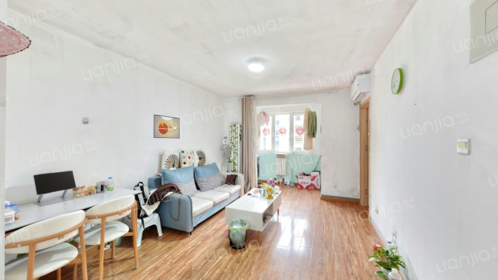 中门寺街37号院二手房实景图