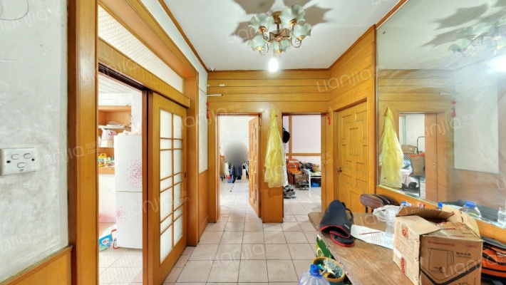 建行宿舍二手房实景图