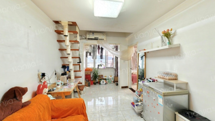 石泉砖厂B2区二手房实景图