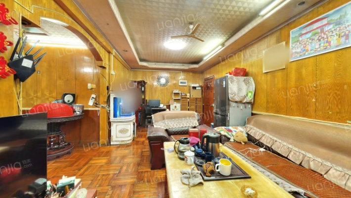 深中街二手房实景图