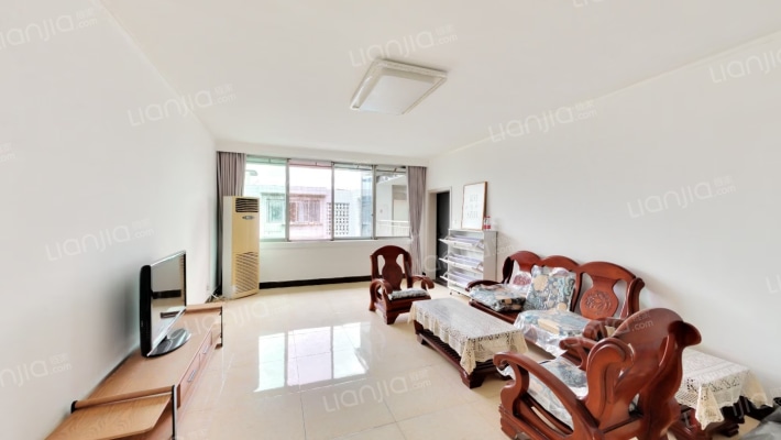 迎春路四段121号二手房实景图