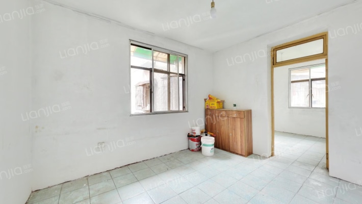 长天路16号二手房实景图