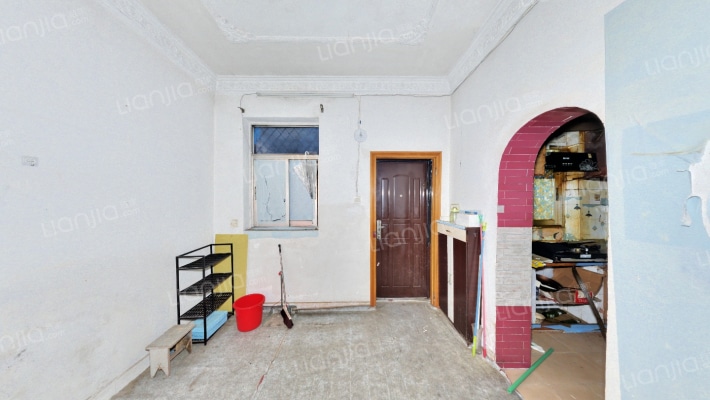 汽车锁厂宿舍二手房实景图