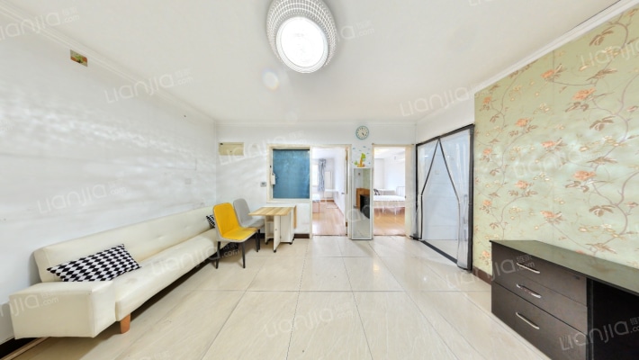 万润家园二手房实景图