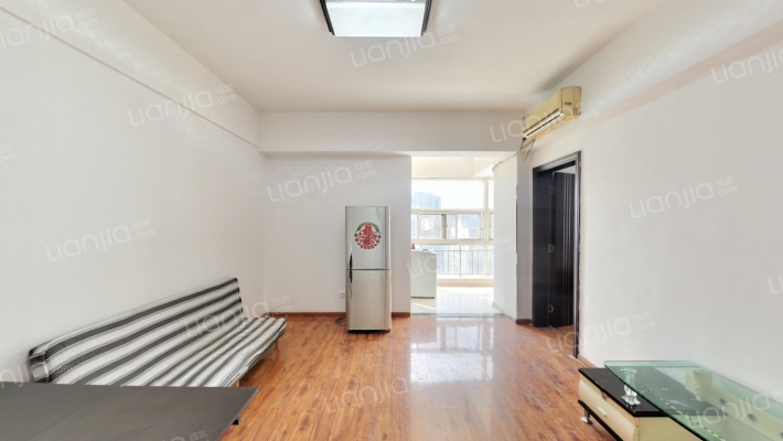 领地国际二手房实景图