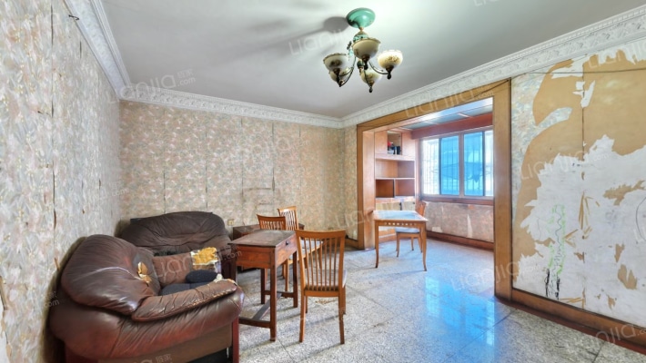 高升公寓二手房实景图