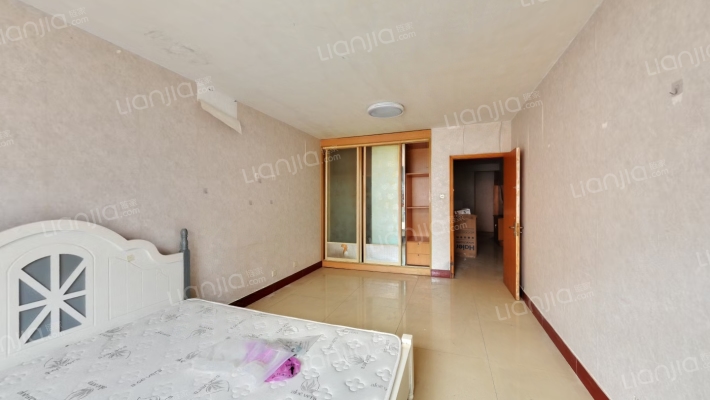 华龙路646华龙组团二手房实景图