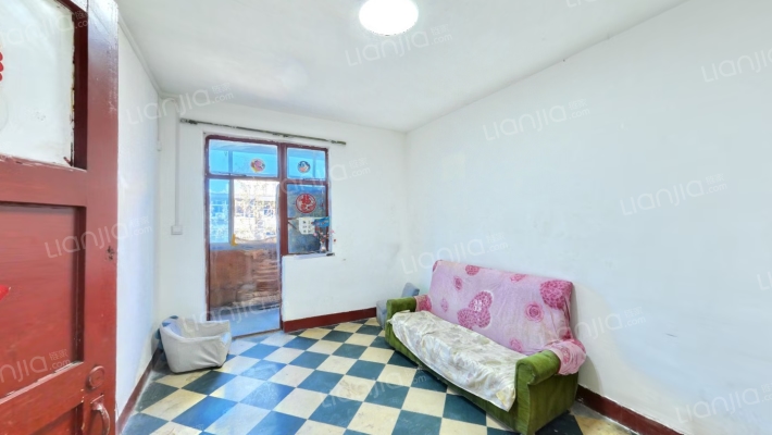 啤酒厂家属院二手房实景图