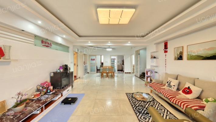 荣钢综合楼二手房实景图